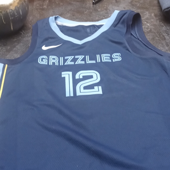 NBA jersey - Picture 2 of 3